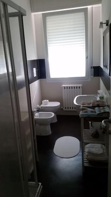Appartamento In Villetta A 2 Passi Dal Mare E Dal Centro ペザロ エクステリア 写真